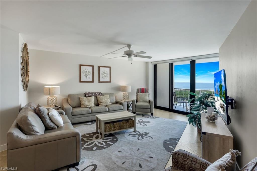 380 Seaview CT 1201