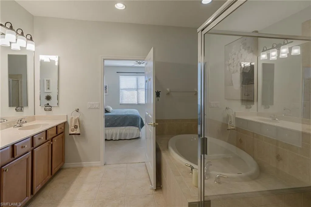 Bonita Springs, Florida 34135, United States, 3 Bedrooms Bedrooms, ,2 BathroomsBathrooms,Residential,Active,128921