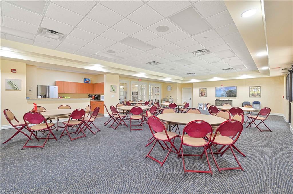 TERRACE II AT RIVERWALK - Residential Lease