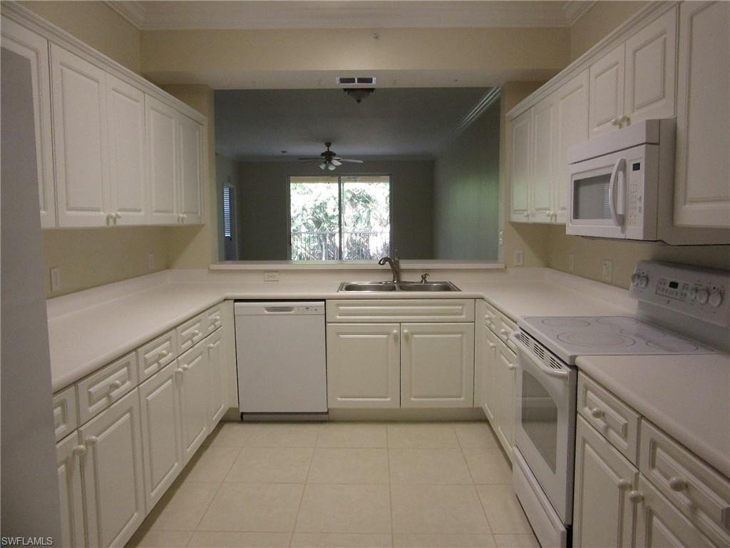 TERRACE II AT RIVERWALK - Residential Lease