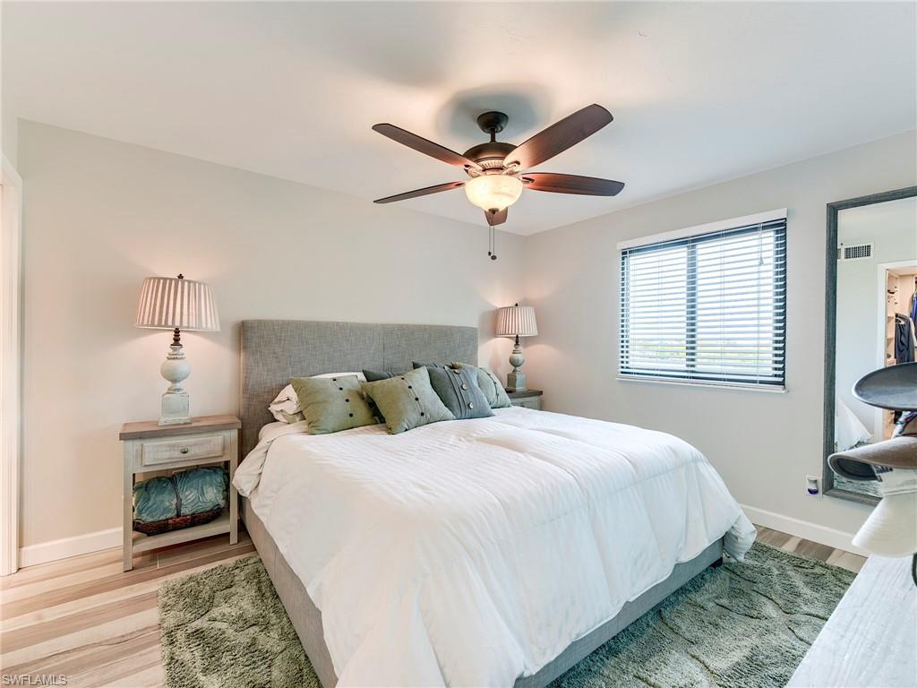 HICKORY HARBOUR - Residential