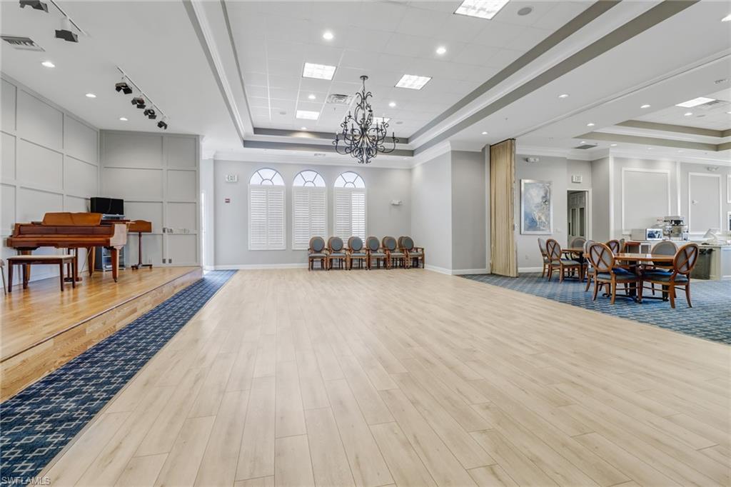 HIGH POINT COUNTRY CLUB - Residential Lease