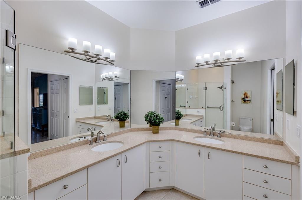 GLEN COVE - Residential