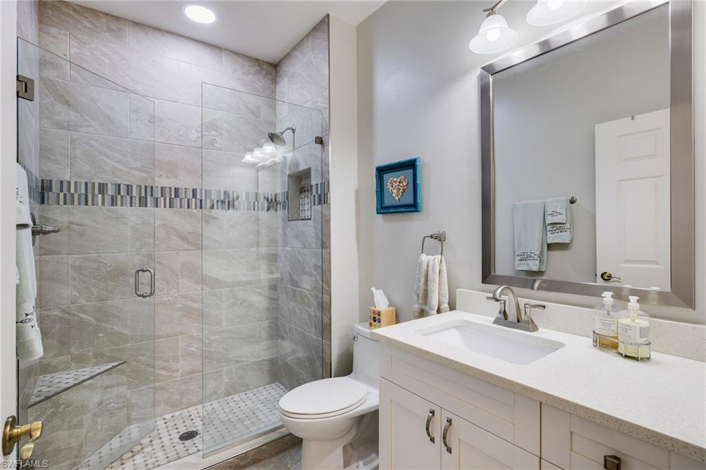 GLEN COVE - Residential