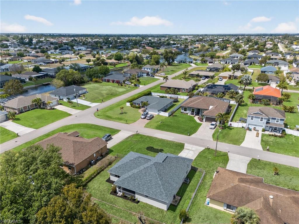 CAPE CORAL - Residential