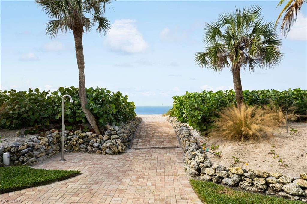 BAYSHORES - Residential Lease