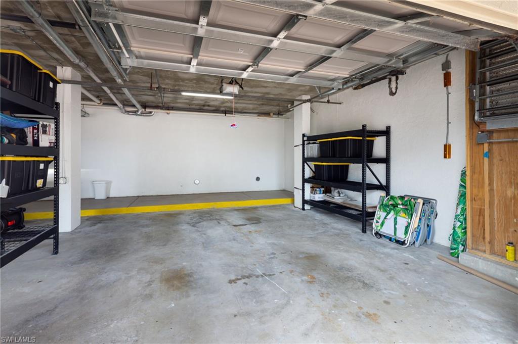 BAYSHORES - Residential Lease