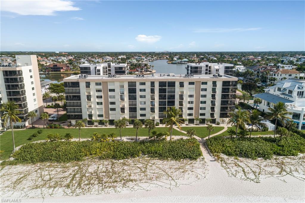 BAYSHORES - Residential Lease