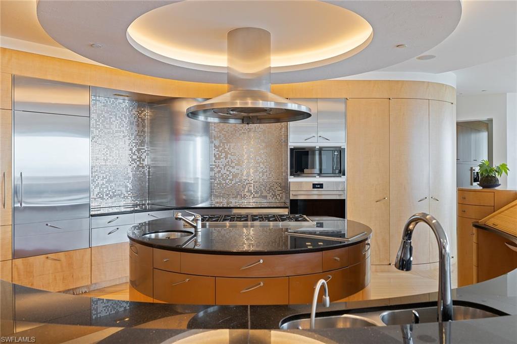 REGENT - Residential