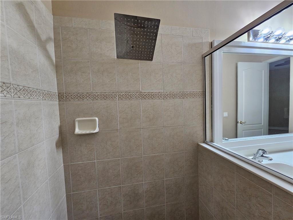 JONATHANS BAY - Residential Lease