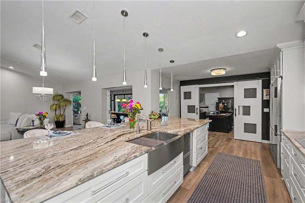 RIVERBEND - Residential