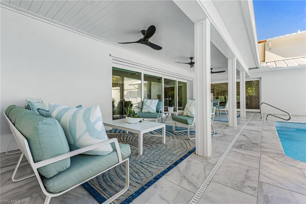 OAKES ESTATES - Residential