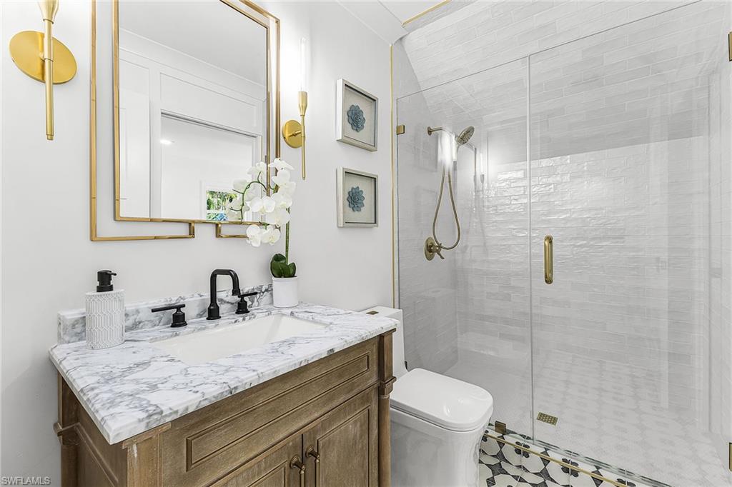 OAKES ESTATES - Residential