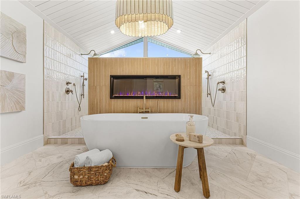 OAKES ESTATES - Residential