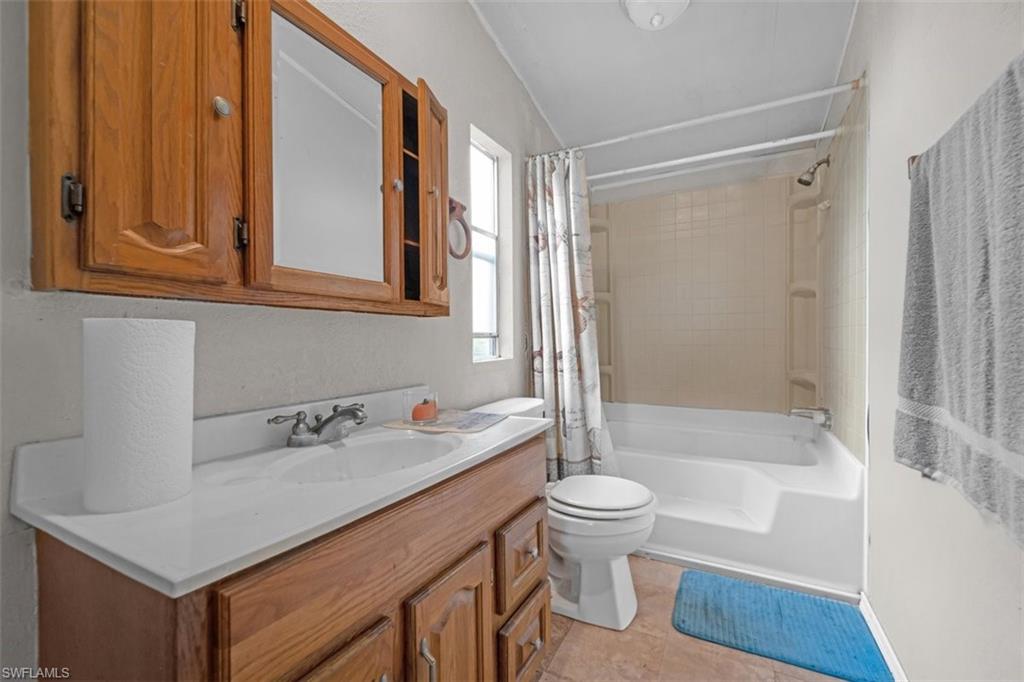 MOORE HAVEN - Residential