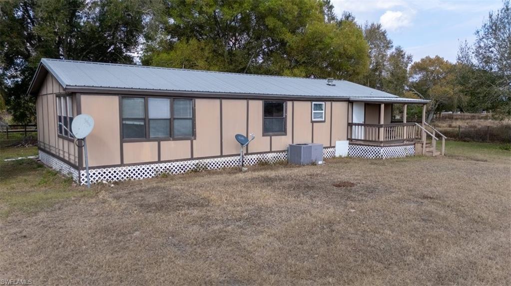 MOORE HAVEN - Residential