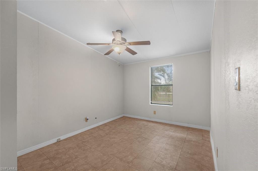 MOORE HAVEN - Residential