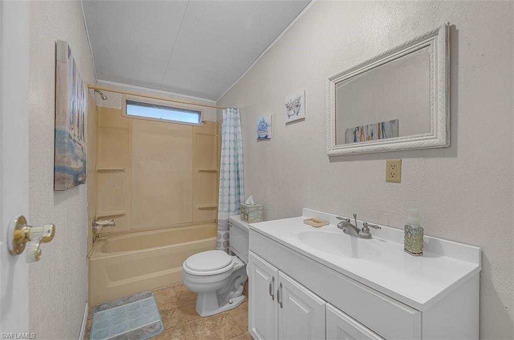 MOORE HAVEN - Residential