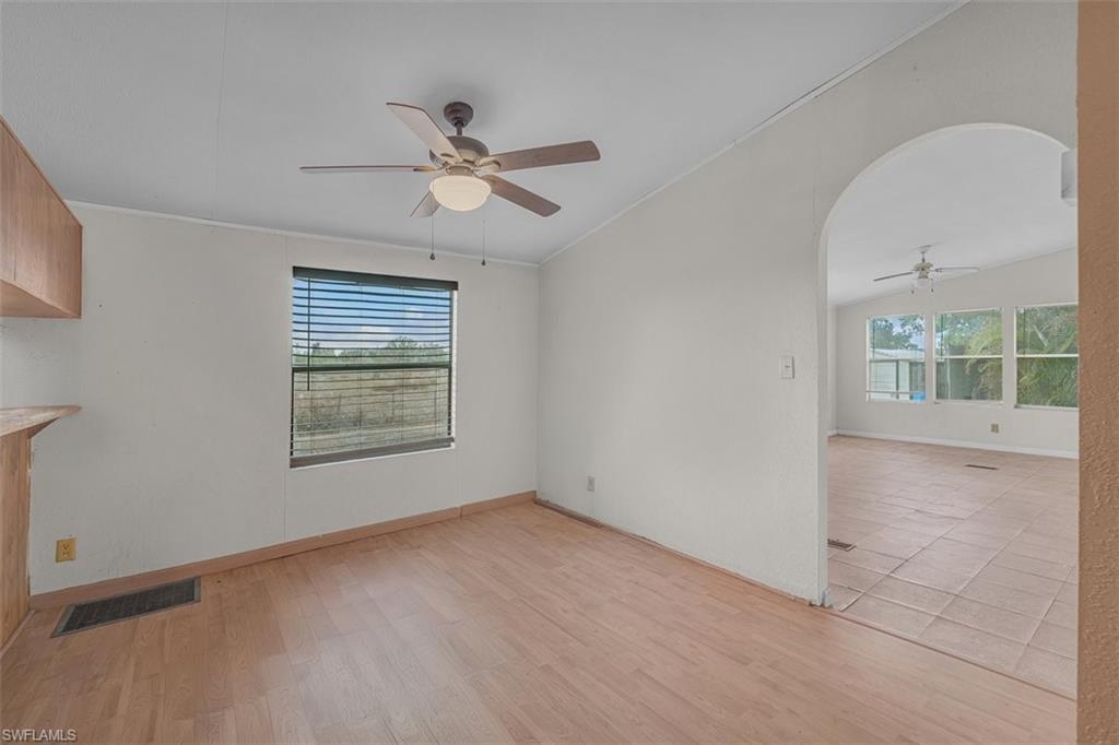 MOORE HAVEN - Residential