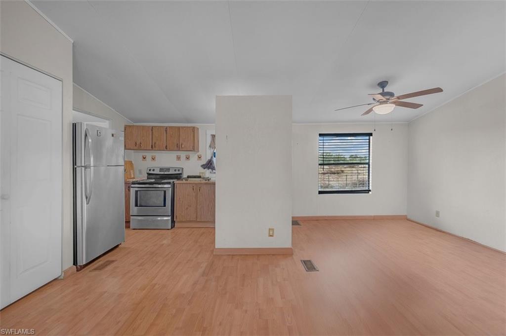 MOORE HAVEN - Residential