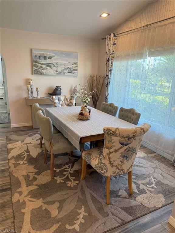 SPANISH WELLS - Residential