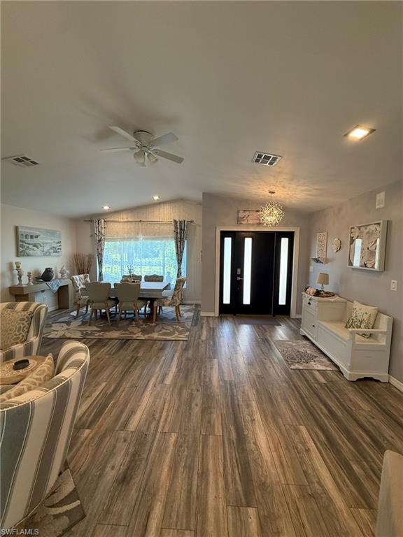 SPANISH WELLS - Residential