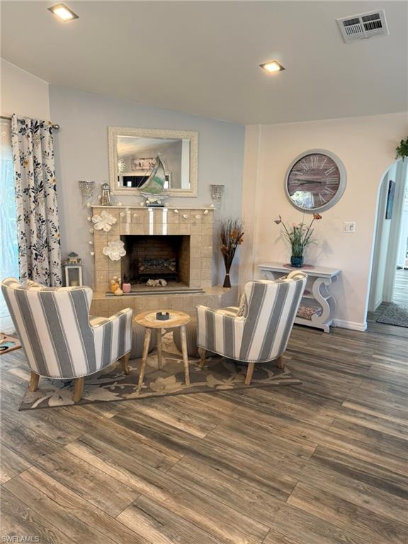 SPANISH WELLS - Residential