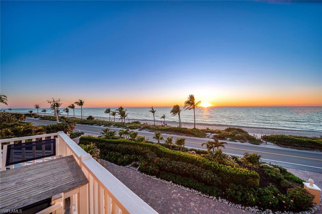 CAPTIVA BEACH VILLAS - Residential