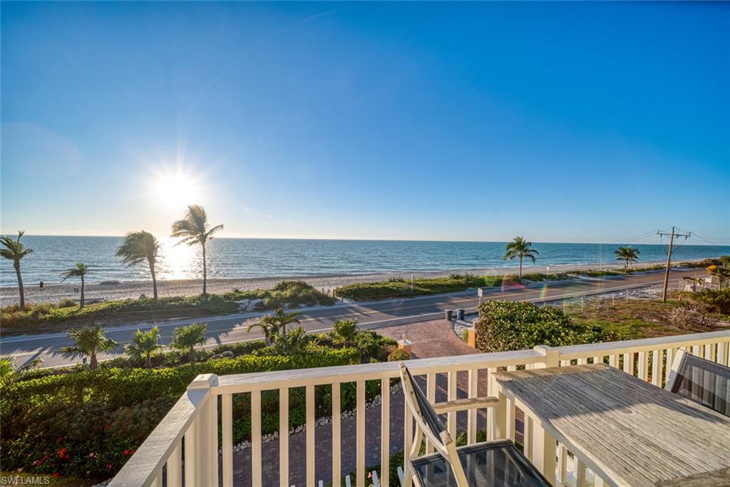 CAPTIVA BEACH VILLAS - Residential