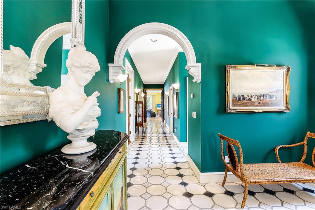 VENETIAN ESTATES - Residential