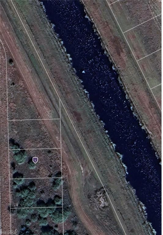 BANYAN VILLAGE - Land