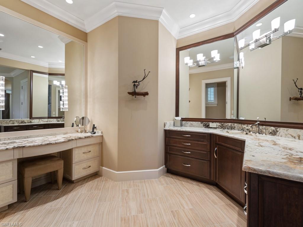 ROOKERY LAKE - Residential