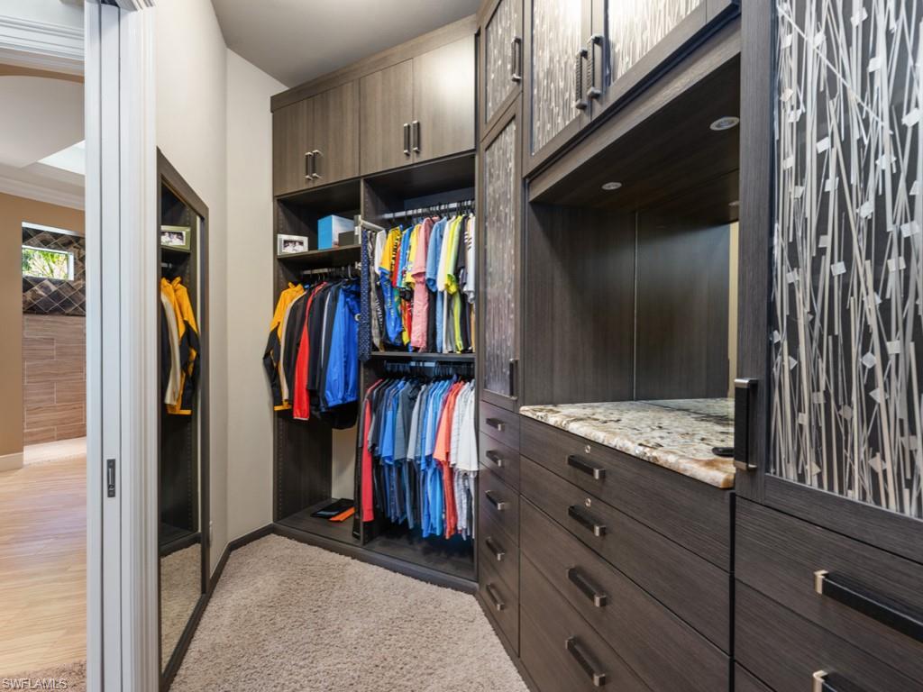 ROOKERY LAKE - Residential