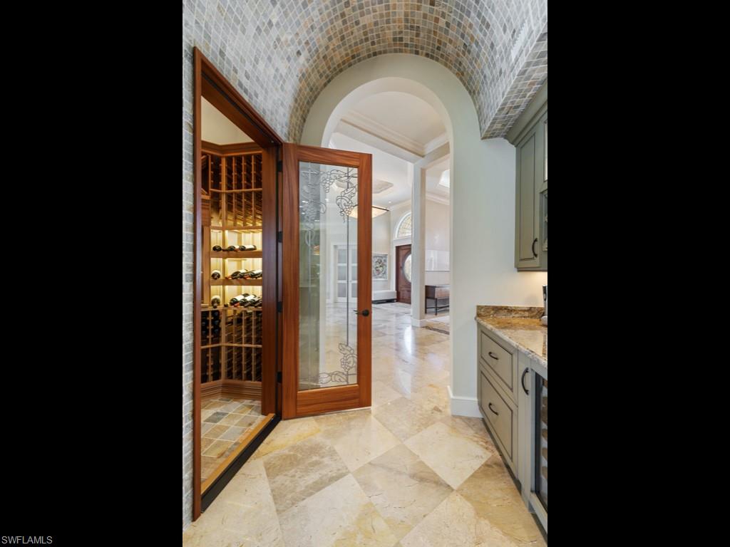 ROOKERY LAKE - Residential