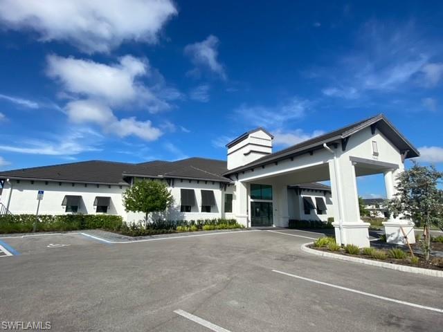 VANDERBILT RESERVE - Residential Lease