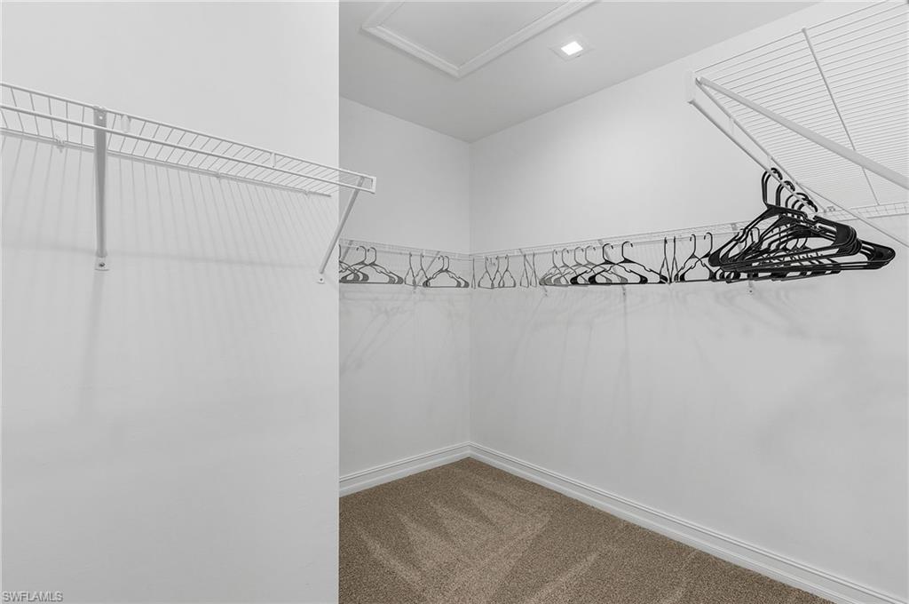 VANDERBILT RESERVE - Residential Lease