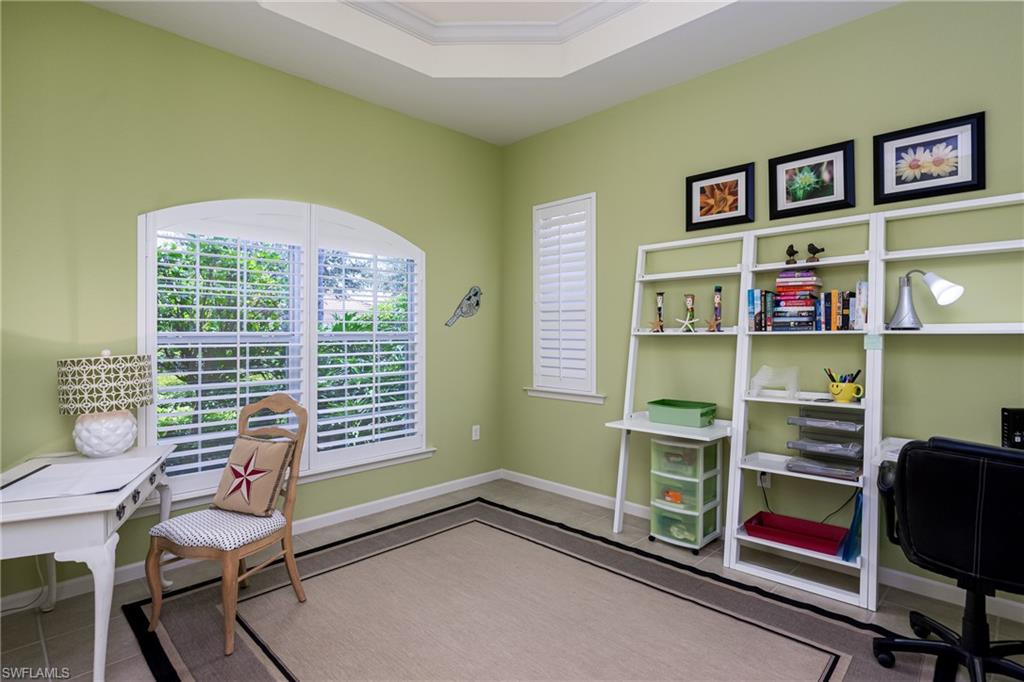 HAWTHORNE - Residential Lease