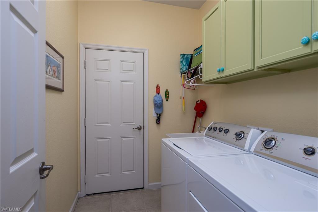 HAWTHORNE - Residential Lease