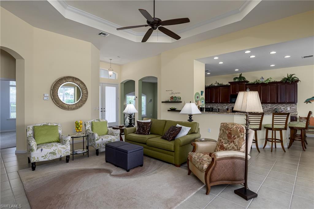 HAWTHORNE - Residential Lease