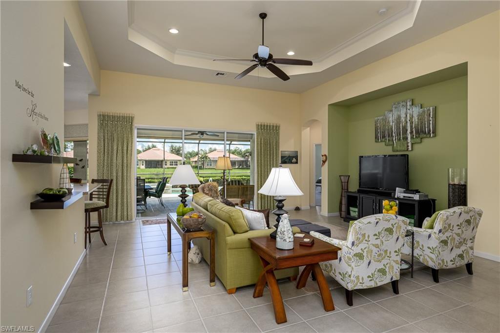 HAWTHORNE - Residential Lease