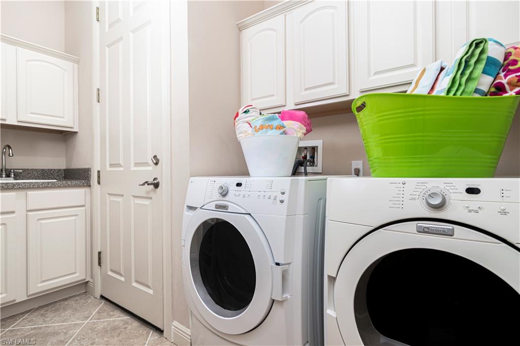 MARCO BEACH - Residential Lease