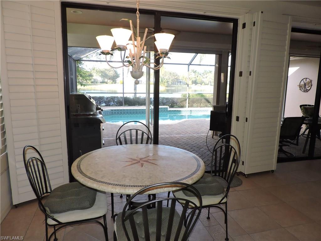 LONGSHORE LAKE - Residential