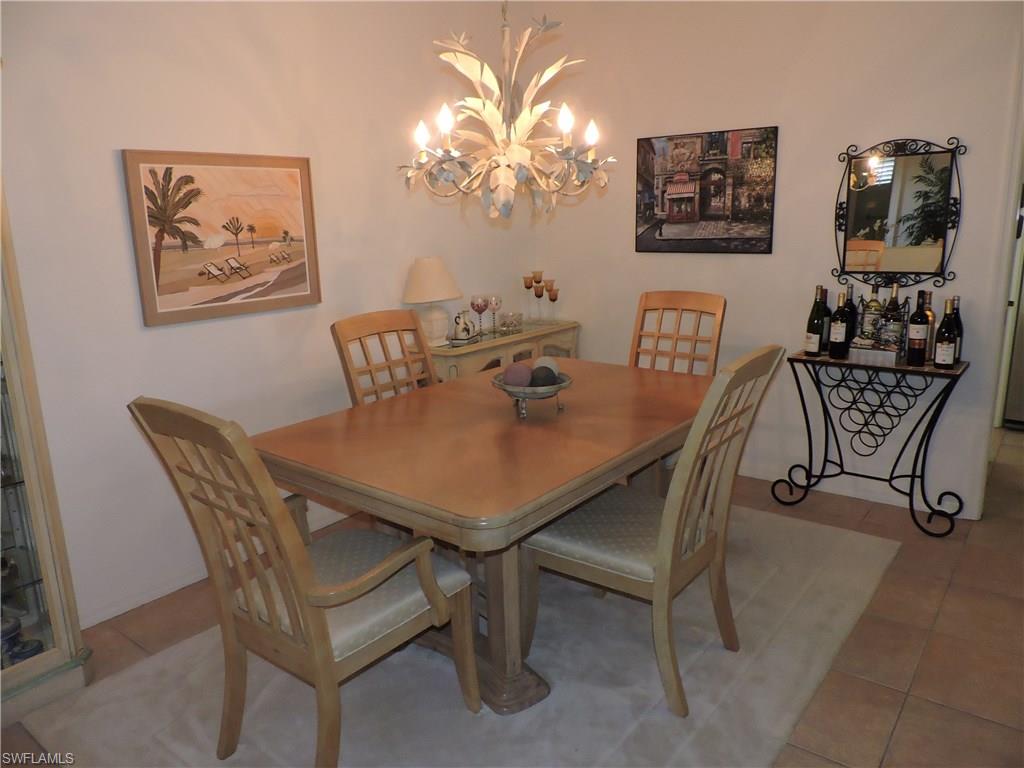 LONGSHORE LAKE - Residential