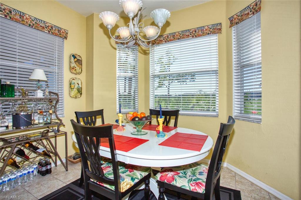 LAKESIDE GREEN - Residential