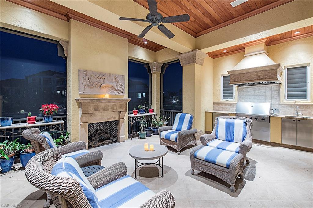 MARCO BEACH - Residential