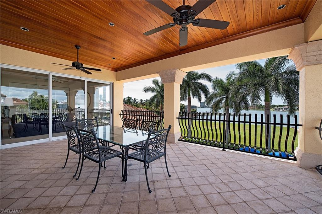 MARCO BEACH - Residential