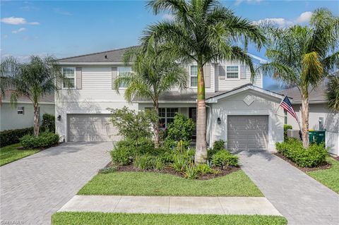 Single Family Residence in NAPLES FL 2397 Orchard ST.jpg