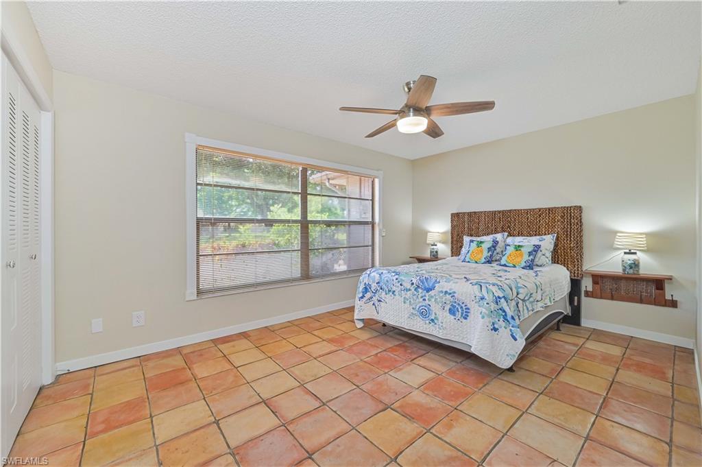 WHISKEY CREEK VILLAGE GREEN - Residential