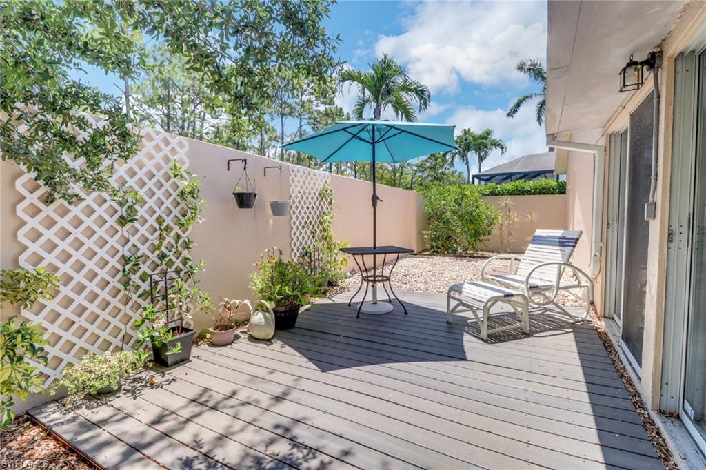 MOON LAKE - Residential