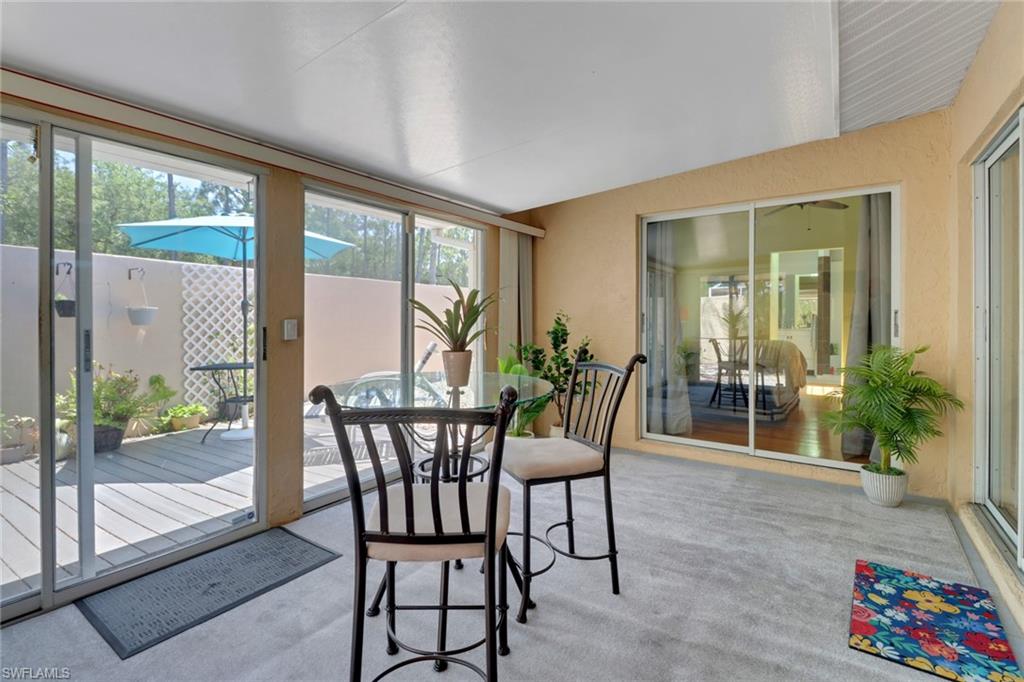 MOON LAKE - Residential